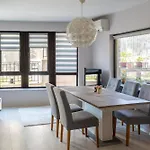 Summer Breeze Апартамент Варна