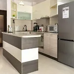 Summer Breeze Апартамент *